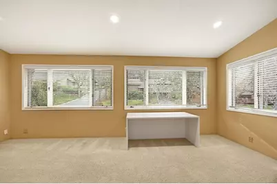 2585 Freedom Way, Medford, OR 97504 - Photo 48