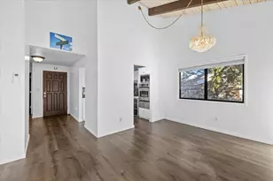 251 Mount Echo Dr, Medford, OR 97504 - Photo 12