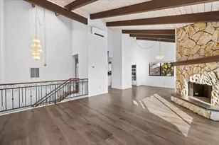 251 Mount Echo Dr, Medford, OR 97504 - Photo 10