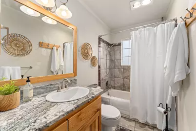 1145 SW Louise Circle, Grants Pass, OR 97526 - Photo 12