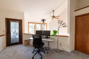 2136 NW Harriman St, Bend, OR 97703 - Photo 24