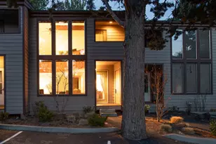 2136 NW Harriman St, Bend, OR 97703 - Photo 4