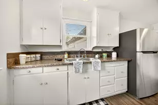 1595 Cloverlawn Dr, Grants Pass, OR 97527 - Photo 30