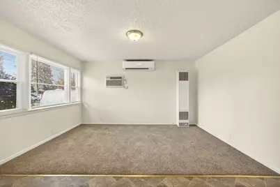 1595 Cloverlawn Drive, Grants Pass, OR 97527 - Photo 8