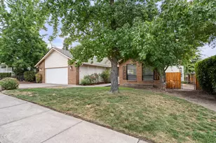 2660 Wilkshire Dr, Medford, OR 97504 - Photo 1