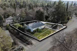 535 Applegate St, Jacksonville, OR 97530 - Photo 40