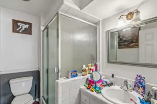 535 Applegate St, Jacksonville, OR 97530 - Photo 16