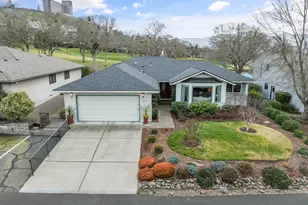 2414 Heritage Way, Medford, OR 97504 - Photo 32