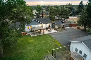 2765 W Antler Ave, Redmond, OR 97756 - Photo 4