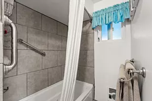 3201 Helms Rd, Grants Pass, OR 97527 - Photo 22