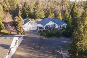 353 Hixson Dr, Grants Pass, OR 97526 - Photo 86