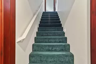 353 Hixson Dr, Grants Pass, OR 97526 - Photo 40