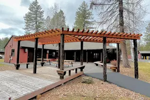 69221 Easy St, Sisters, OR 97759 - Photo 48