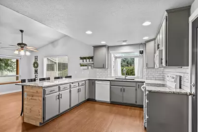 388 Crystal Drive, Eagle Point, OR 97524 - Photo 14