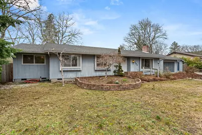 262 Lathrop Lane, Grants Pass, OR 97526 - Photo 4