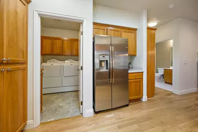 2096 Creek Drive, Ashland, OR 97520 - Photo 20