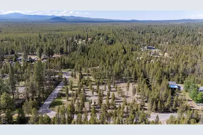 17168 Helbrock Drive #1-4, Bend, OR 97707 - Photo 14