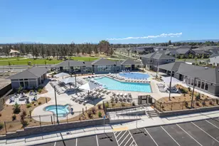 3863 NE Petrosa Ave, Bend, OR 97701 - Photo 12