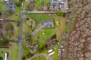 1910 Carton Way, Grants Pass, OR 97526 - Photo 24