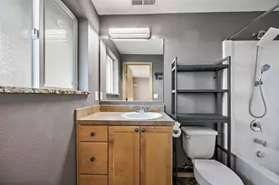 6937 Lakeview Dr, Central Point, OR 97502 - Photo 22