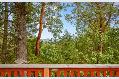 300 Arrowhead Pass, Jacksonville, OR 97530 - Photo 16