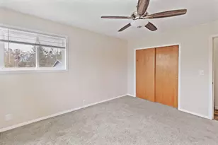 58 SW Western Ave, Grants Pass, OR 97526 - Photo 30