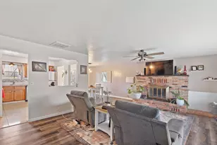 58 SW Western Ave, Grants Pass, OR 97526 - Photo 20