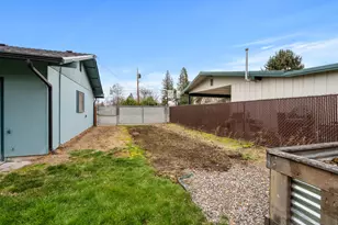 3371 Freeland Rd, Central Point, OR 97502 - Photo 34