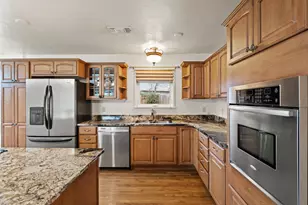 3371 Freeland Rd, Central Point, OR 97502 - Photo 12