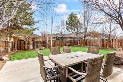 388 NW 29th Street, Redmond, OR 97756 - Photo 30