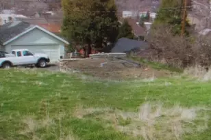 Hillside Ave, Klamath Falls, OR 97601 - Photo 1