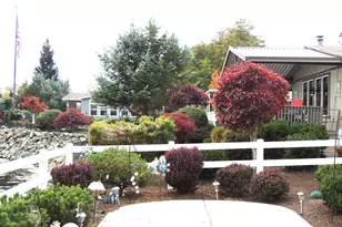 303 Kingsley Dr, Grants Pass, OR 97526 - Photo 4