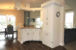 303 Kingsley Dr, Grants Pass, OR 97526 - Photo 12