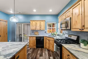 20302 SE Knightsbridge Pl, Bend, OR 97702 - Photo 6