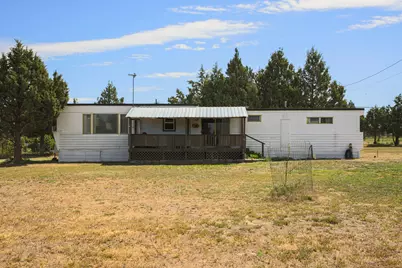 3300 SE Umatilla Loop, Prineville, OR 97754 - Photo 2