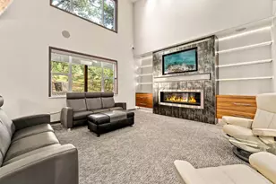 182 Wards Creek Rd, Rogue River, OR 97537 - Photo 16