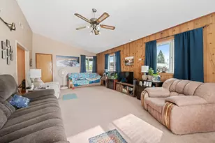 2430 Berkeley St, Klamath Falls, OR 97601 - Photo 18