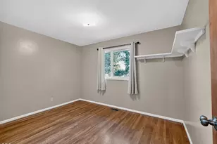 2430 Berkeley St, Klamath Falls, OR 97601 - Photo 12