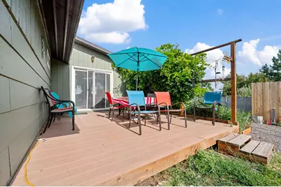 2430 Berkeley Street, Klamath Falls, OR 97601 - Photo 20