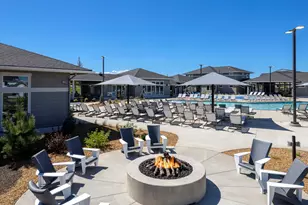 3915 NE Oakside Lp, Bend, OR 97701 - Photo 12