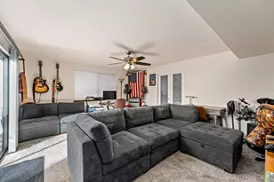 1093 NE Hillcrest Dr, Grants Pass, OR 97526 - Photo 18