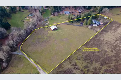 377 Fir Point Lane, Glendale, OR 97442 - Photo 2