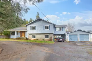 377 Fir Point Ln, Glendale, OR 97442 - Photo 12