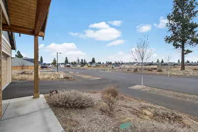 16532 Pine Creek Drive, La Pine, OR 97739 - Photo 2