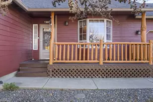 848 NW Negus Ln, Redmond, OR 97756 - Photo 4