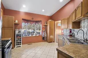 848 NW Negus Ln, Redmond, OR 97756 - Photo 12