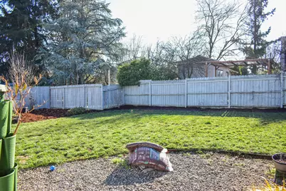 794 N Keene Way Drive, Medford, OR 97504 - Photo 6