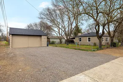 826 Grant Avenue, Medford, OR 97501 - Photo 26