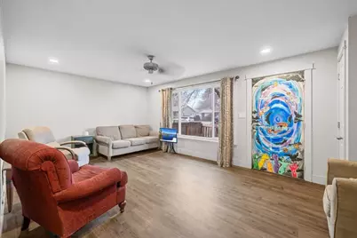 381 Benson Street, Medford, OR 97501 - Photo 2