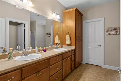 51 Broken Stone Way, Eagle Point, OR 97524 - Photo 14